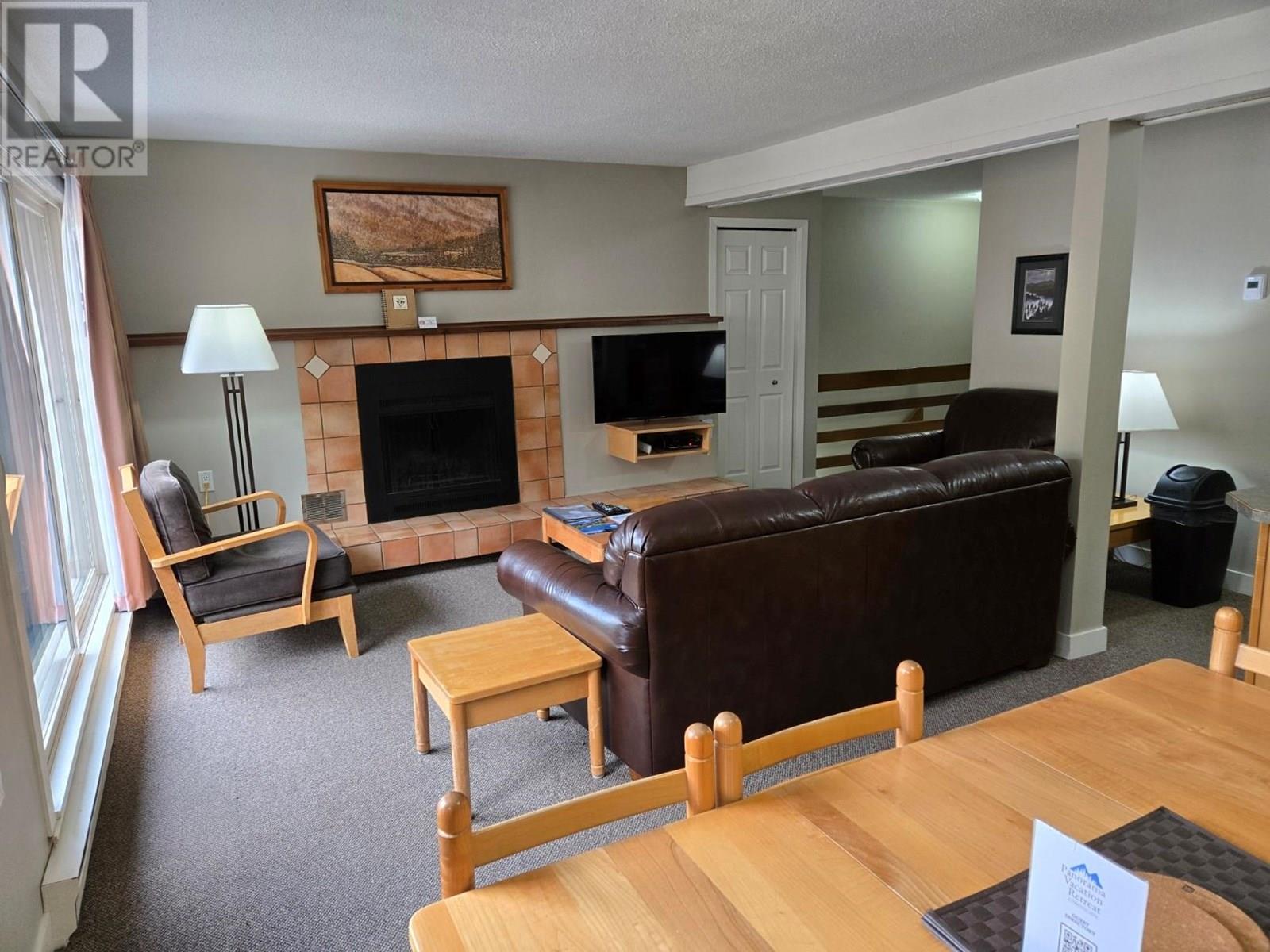 #526 2030 Panorama Drive - 11