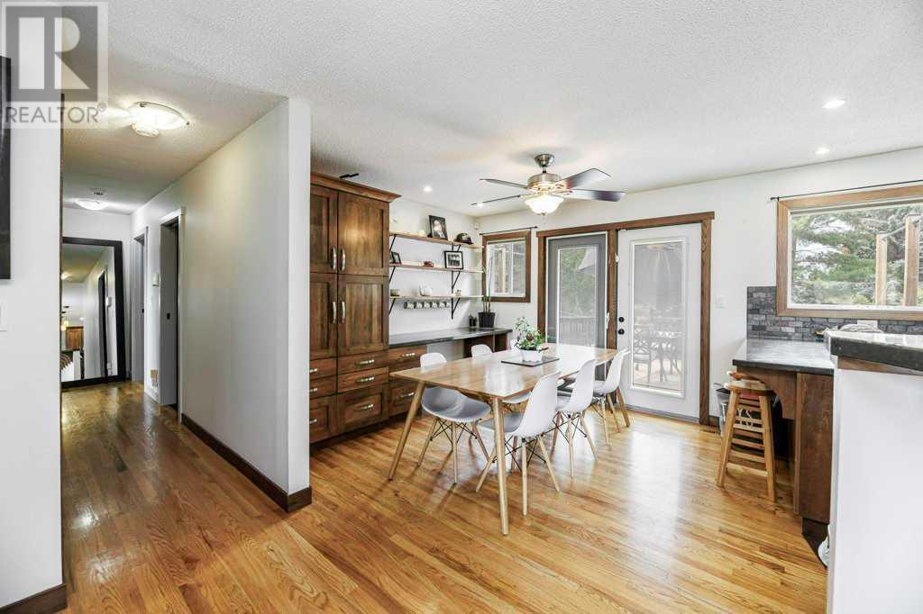 Single Family House Bi-level for Sale in  A Avenue Mountview Red Deer 