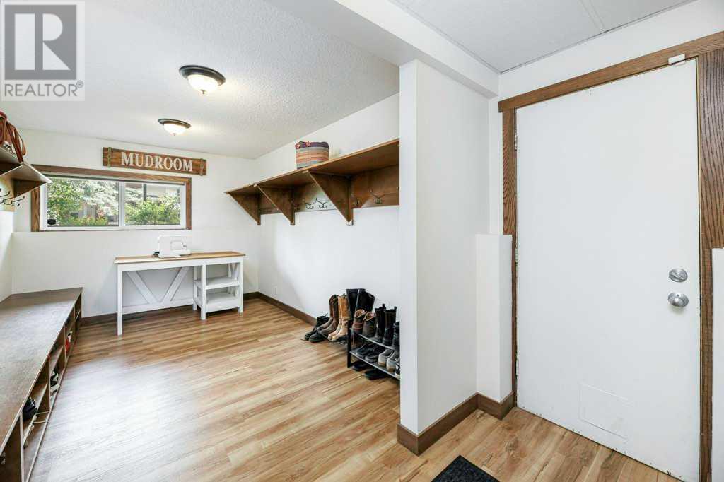 Single Family House Bi-level for Sale in  A Avenue Mountview Red Deer 