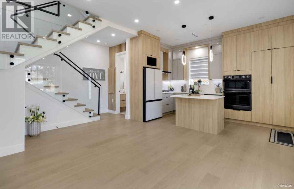 5092 CLARENDON STREET, Vancouver