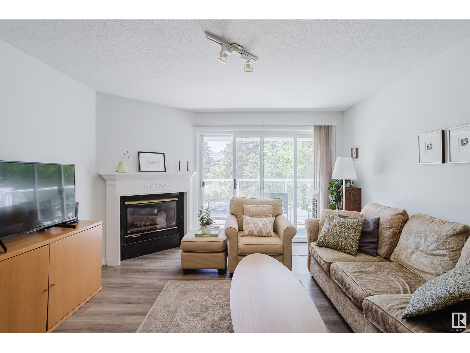 Photo 46 of 202 7327 118 St Nw, Edmonton AB