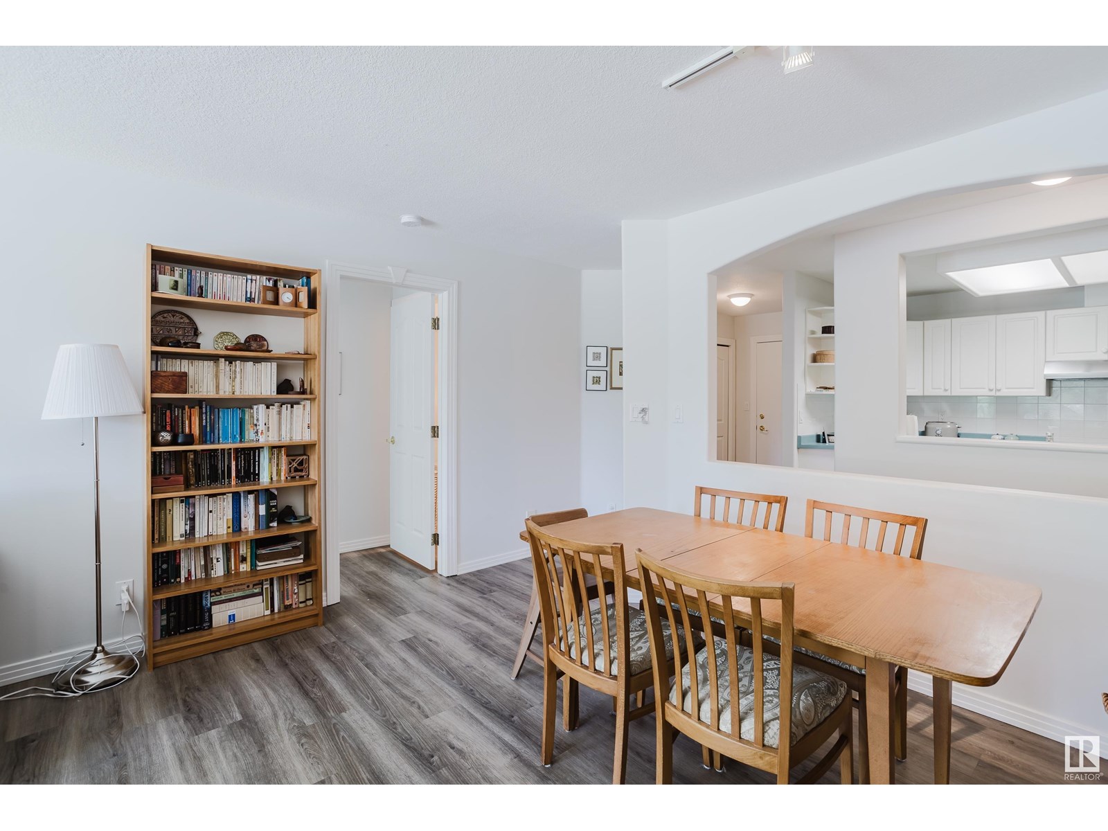 Photo 36 of 202 7327 118 St Nw, Edmonton AB