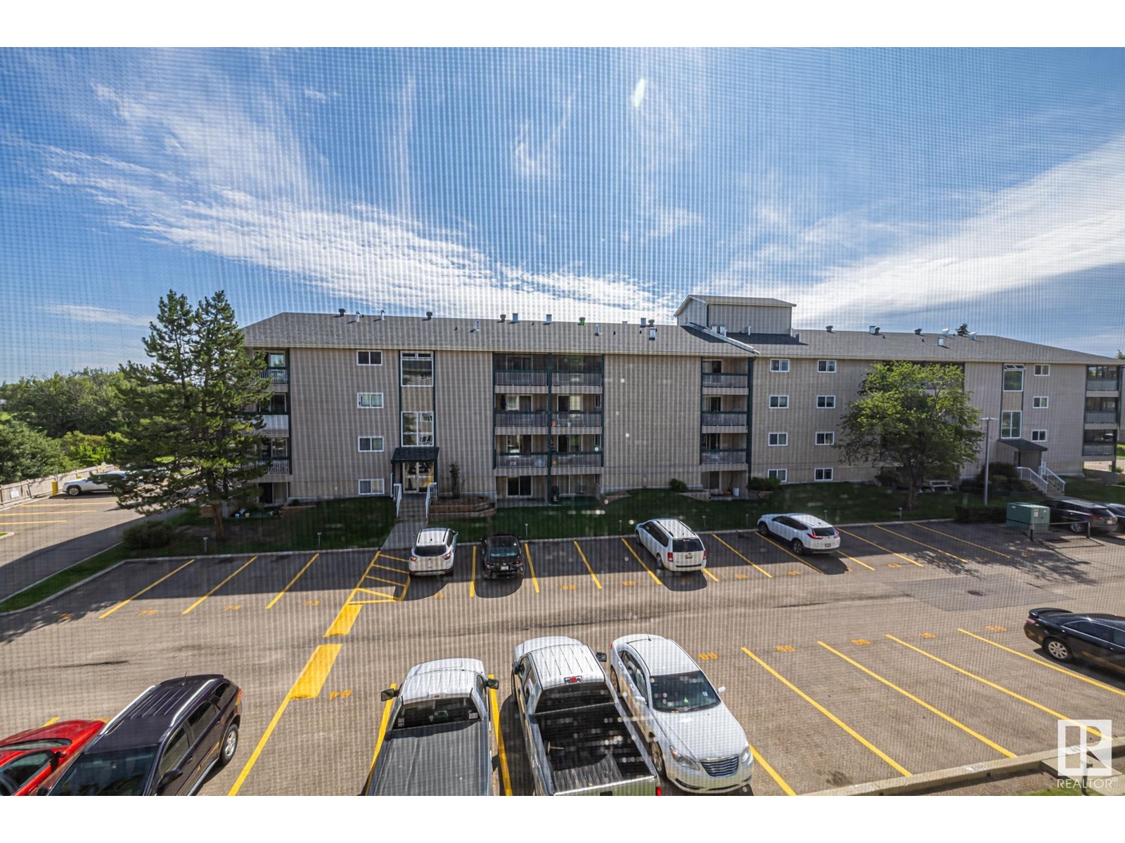 Photo 16 of 310 1624 48 St Nw, Edmonton AB