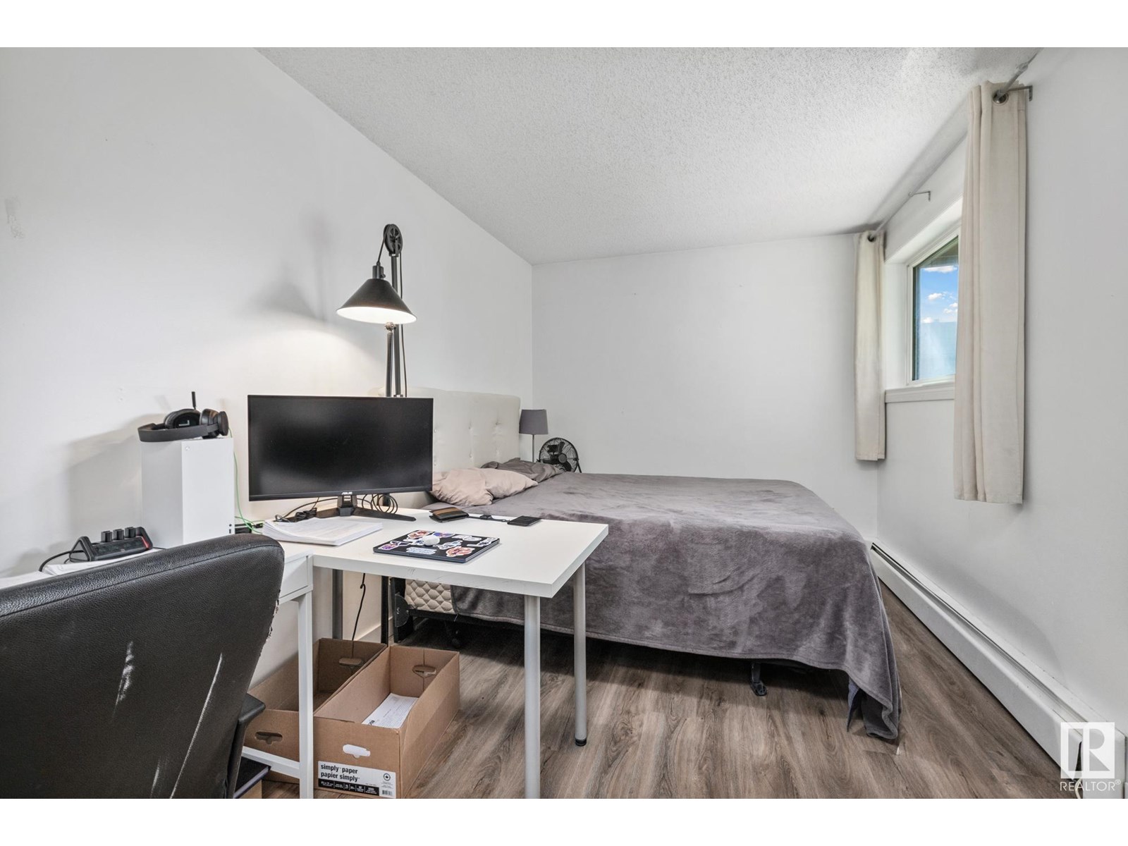 Photo 23 of 310 1624 48 St Nw, Edmonton AB
