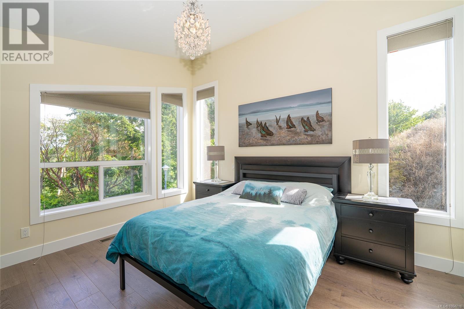 Photo 17 of 320 Selica Rd, Langford BC