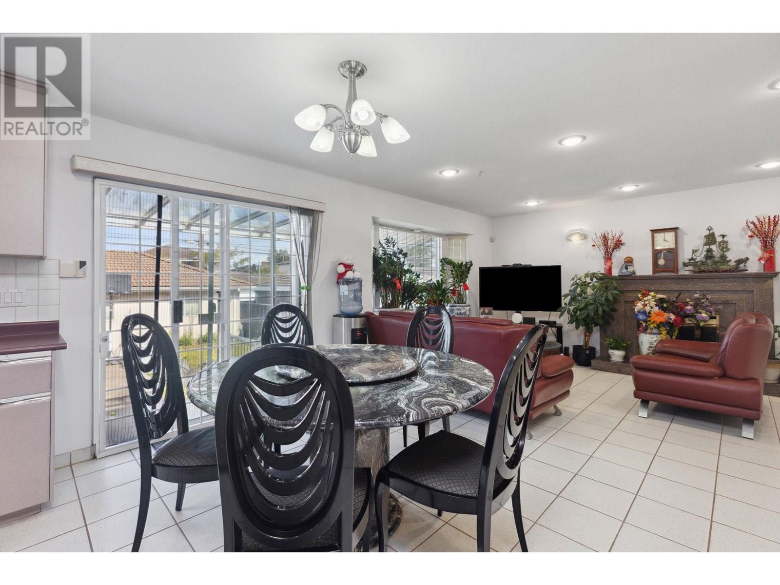 6908 DAWSON STREET, Vancouver