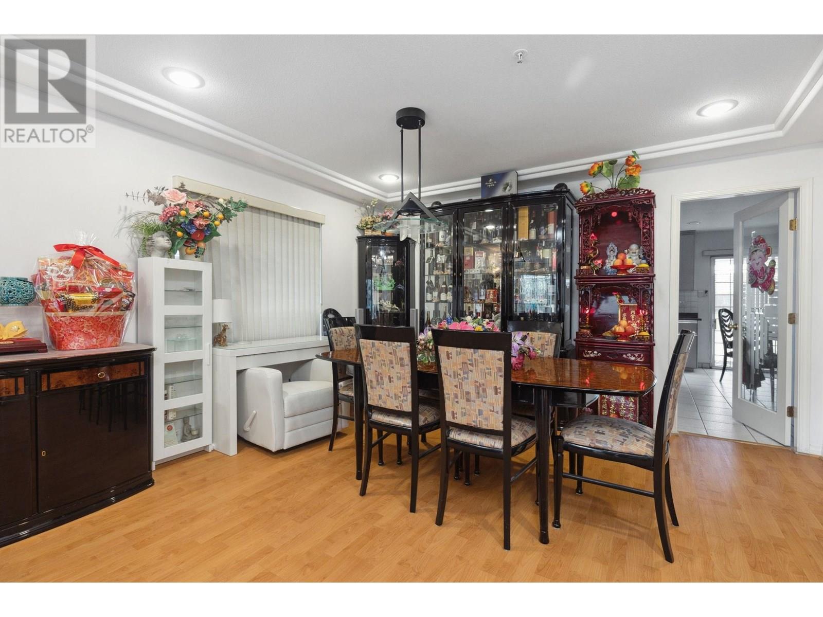 6908 DAWSON STREET, Vancouver