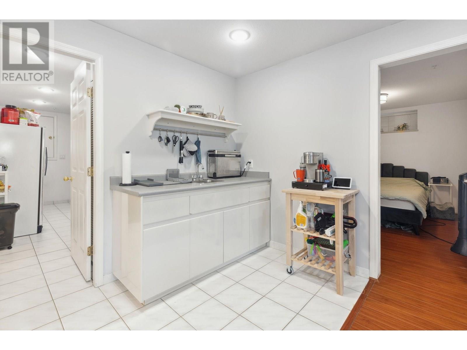 6908 DAWSON STREET, Vancouver