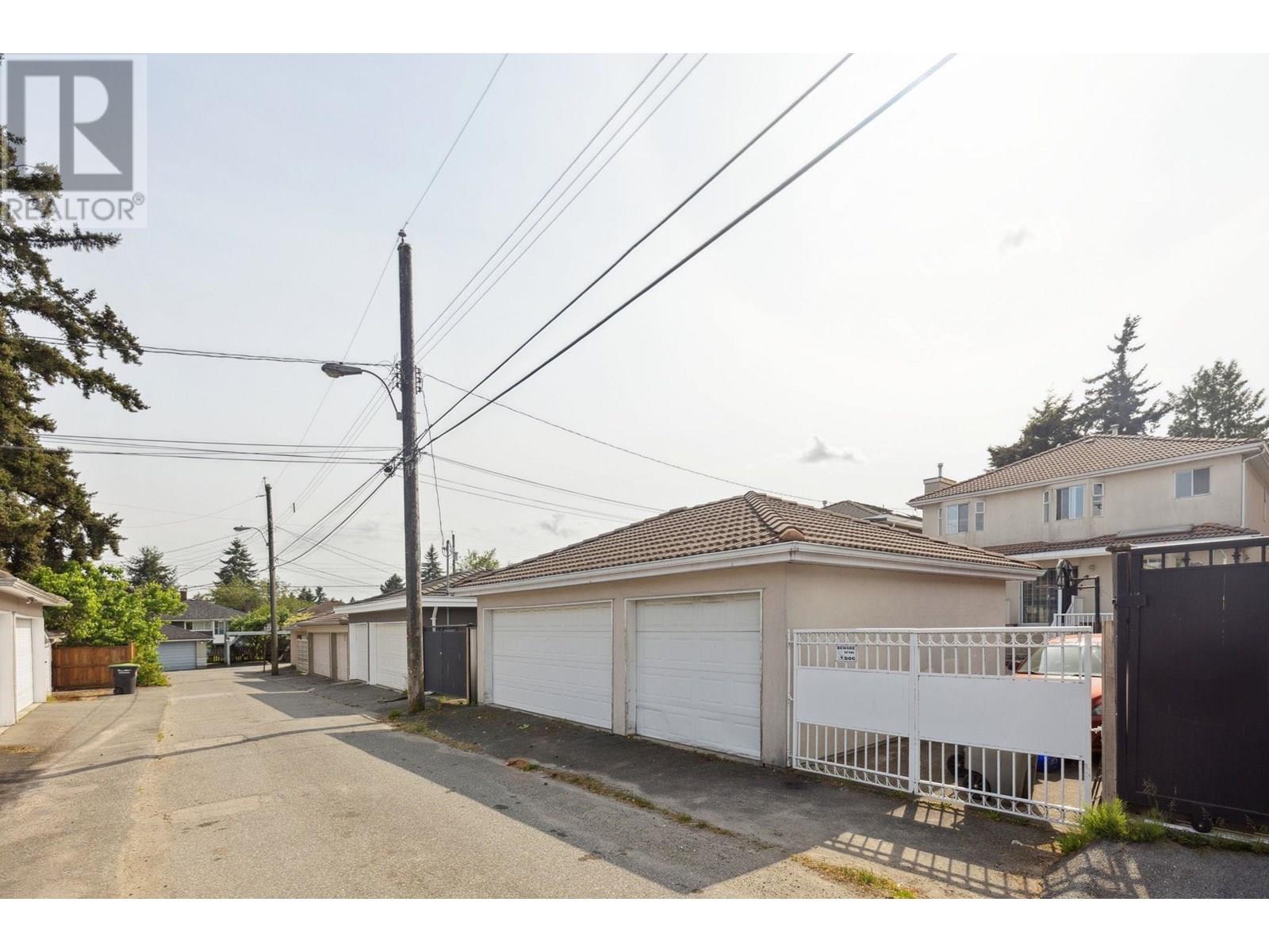 6908 DAWSON STREET, Vancouver