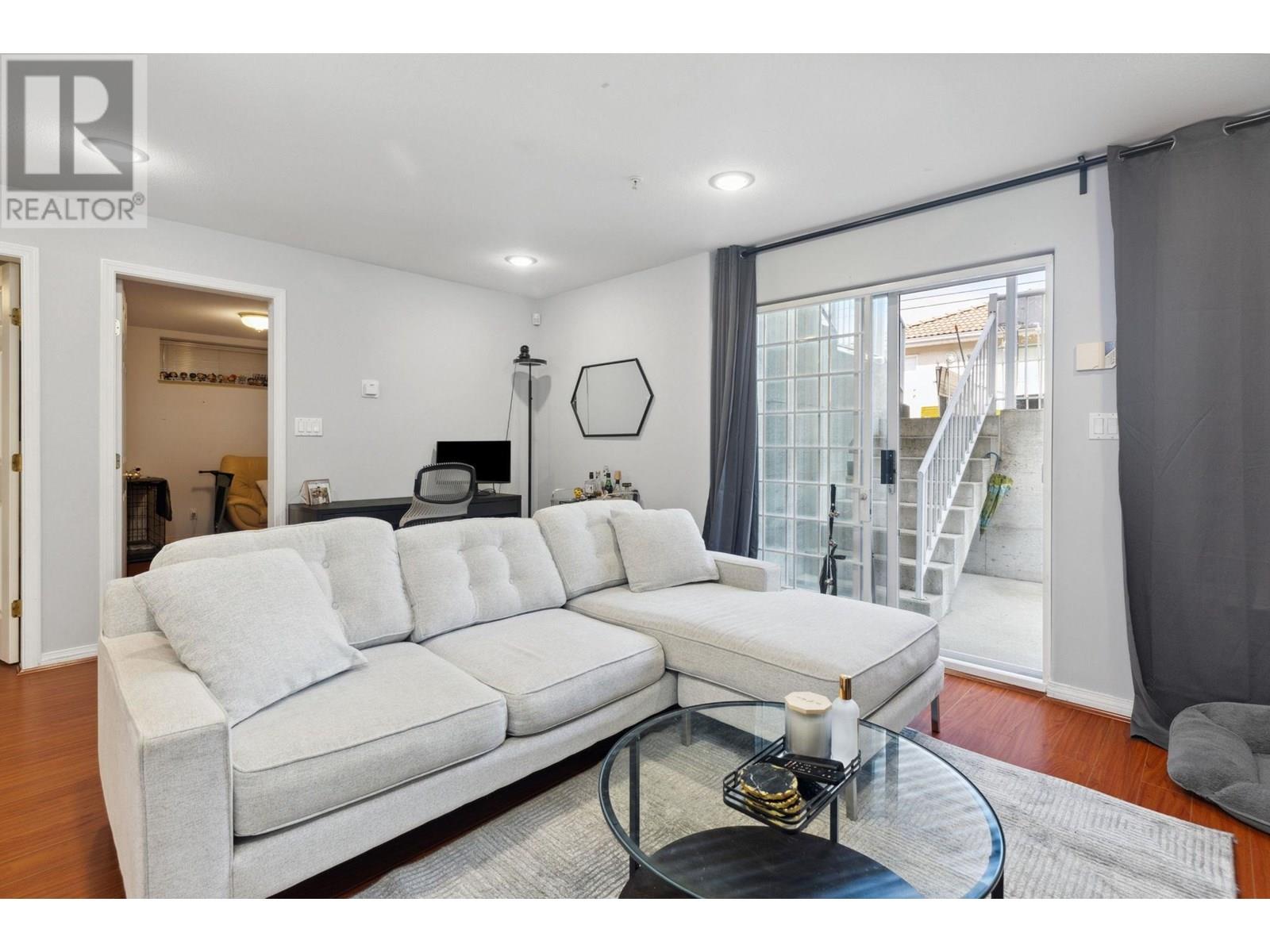 6908 DAWSON STREET, Vancouver