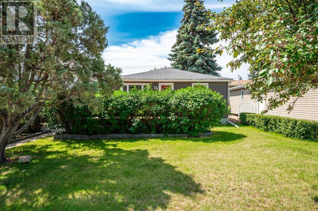 Single Family House Bungalow for Sale in   Street NW Bowness Calgary 