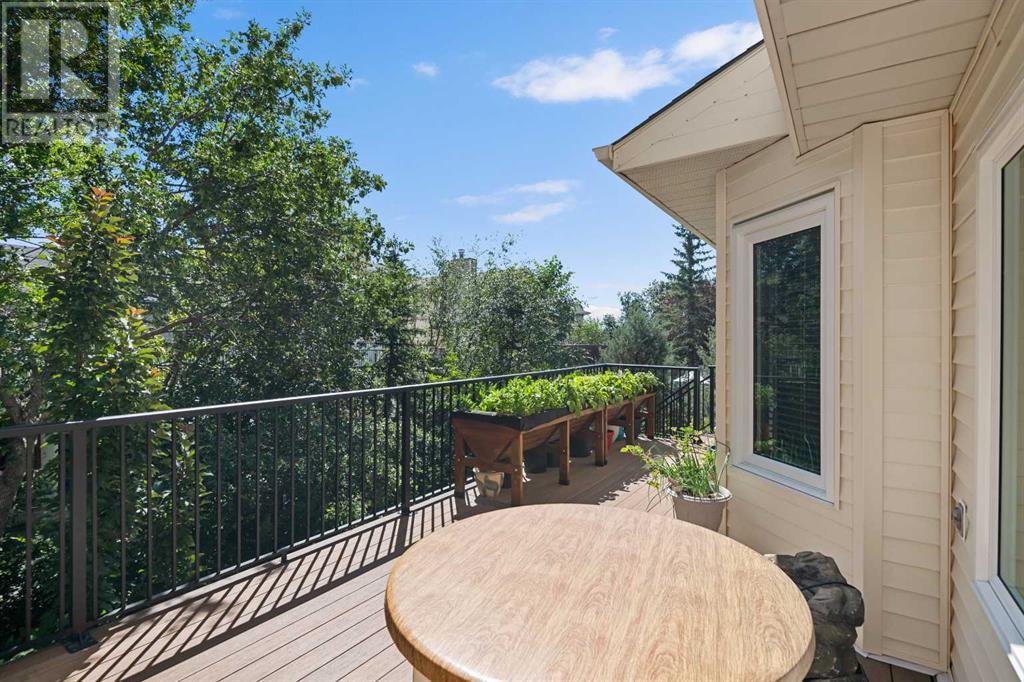 Single Family House for Sale in  Riverglen Close SE Riverbend Calgary 