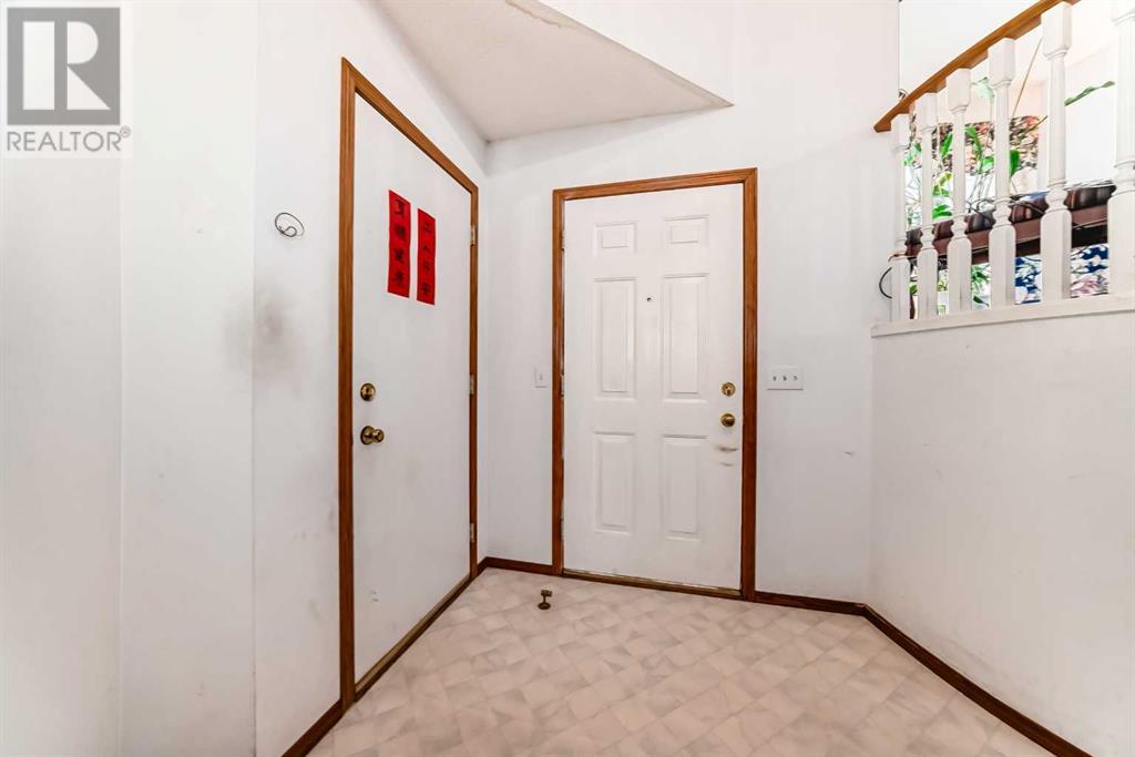 Single Family House Bi-level for Sale in  Harvest Oak Drive NE Harvest Hills Calgary 