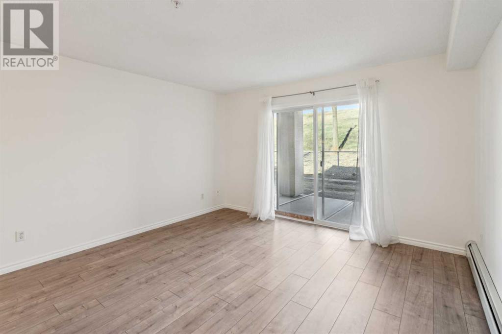 Single Family House for Sale in   Citadel Meadow Point NW Citadel Calgary 