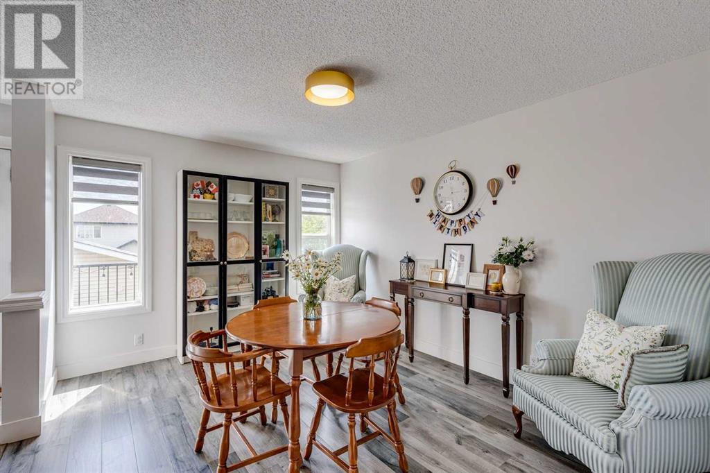 Single Family House for Sale in  Evansmeade Close NW Evanston Calgary 