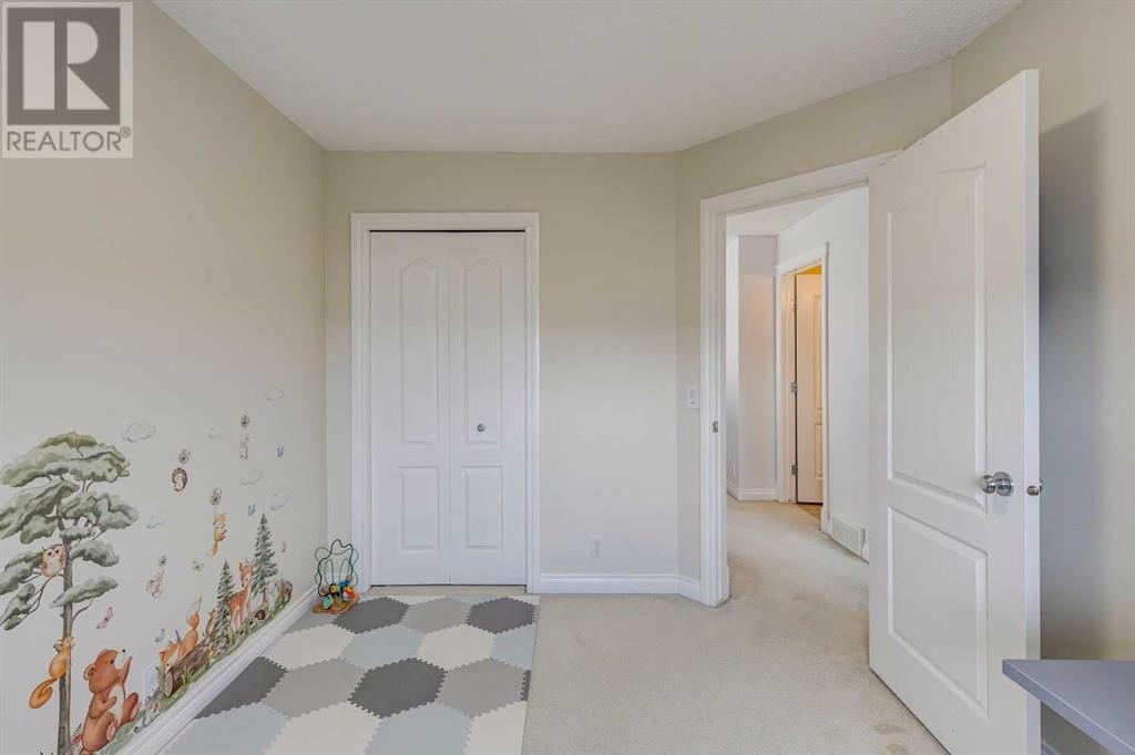 Single Family House for Sale in  Evansmeade Close NW Evanston Calgary 