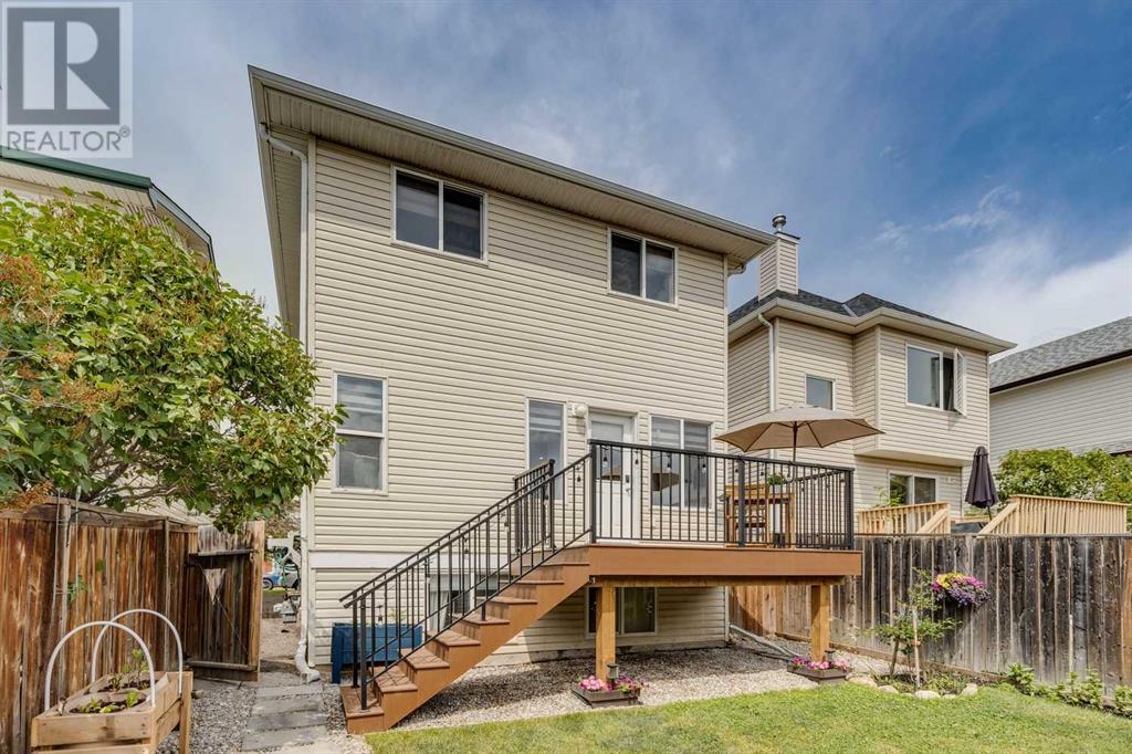 Single Family House for Sale in  Evansmeade Close NW Evanston Calgary 