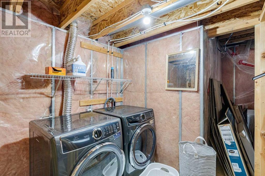 Single Family House for Sale in  Evansmeade Close NW Evanston Calgary 
