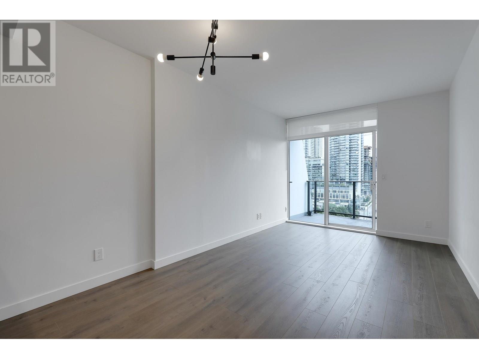 Photo 10 of 1308 2181 Madison Avenue, Burnaby BC
