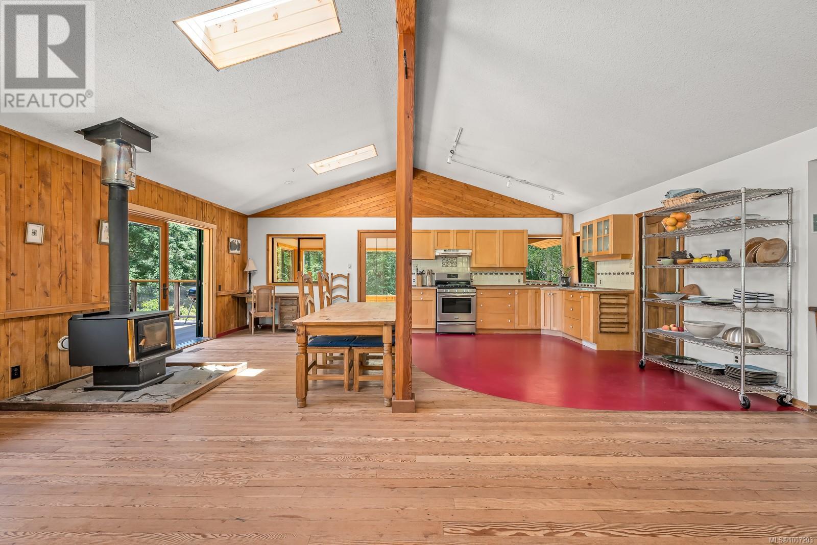 9900 Greenhill Rd, Denman Island