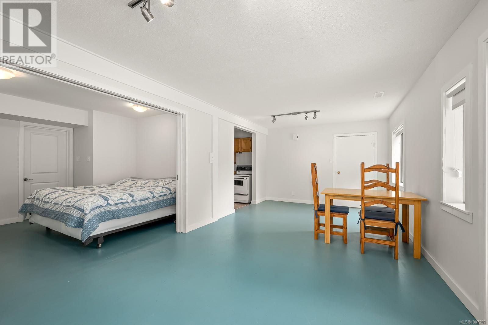 9900 Greenhill Rd, Denman Island