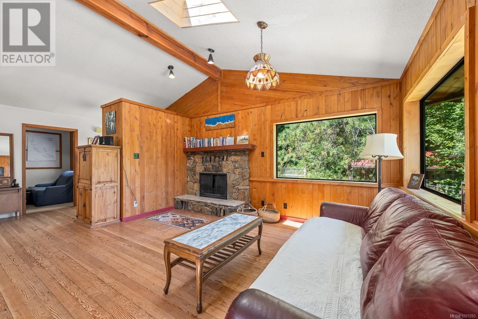 9900 Greenhill Rd, Denman Island