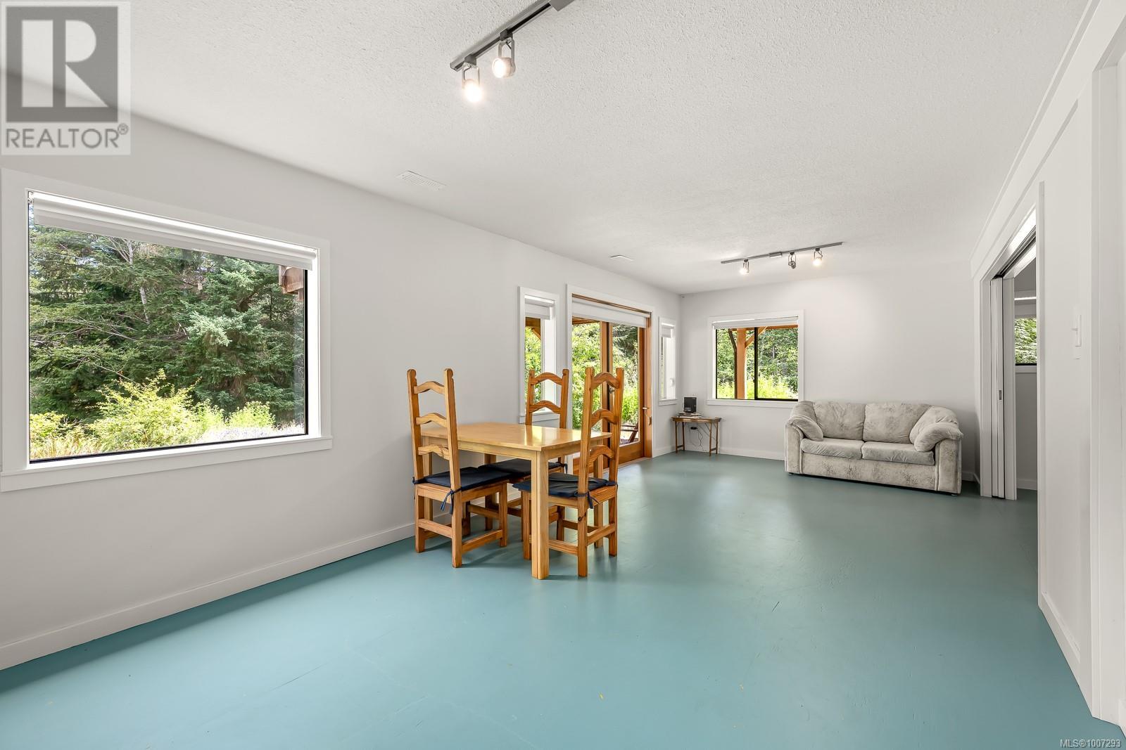 9900 Greenhill Rd, Denman Island