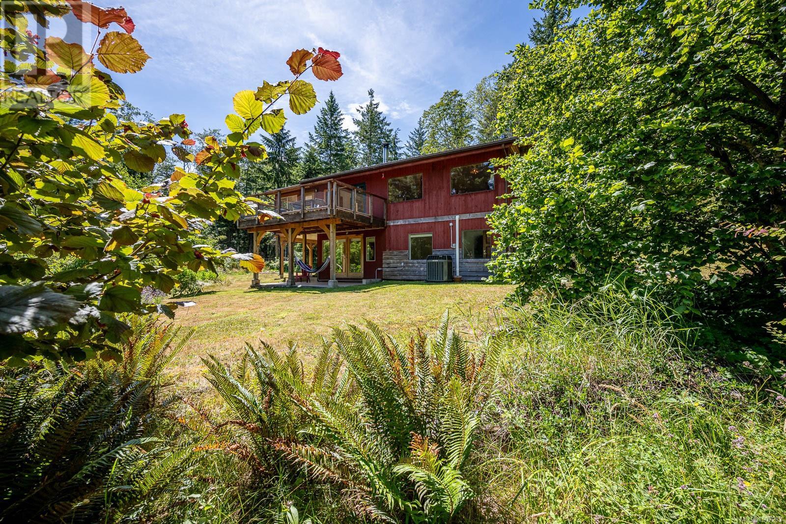 9900 Greenhill Rd, Denman Island