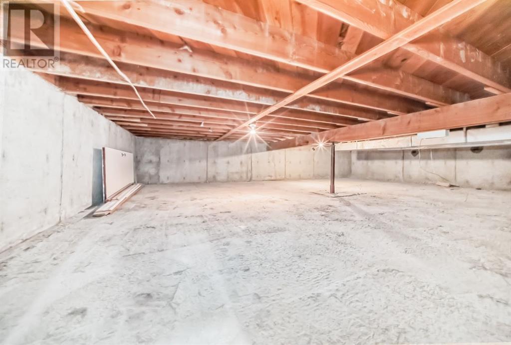 129 Glenpatrick Drive SW, Calgary, Alberta