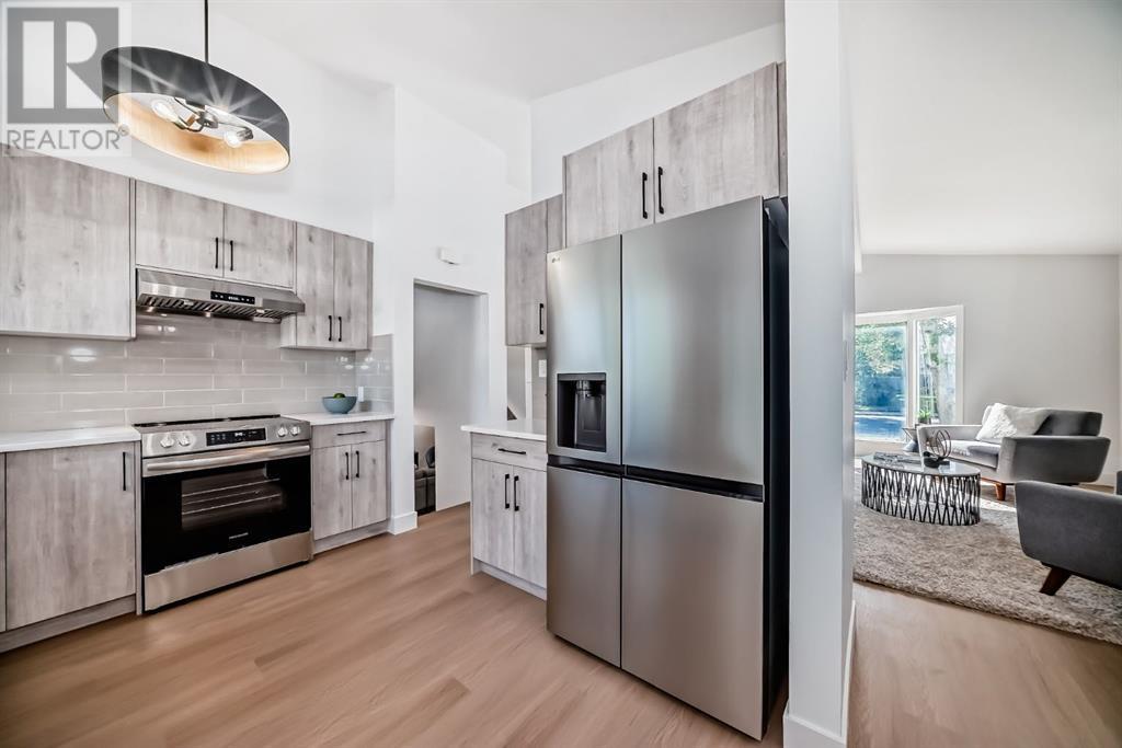 Single Family House 3 Level for Sale in  Glenpatrick Drive SW Glenbrook Calgary 