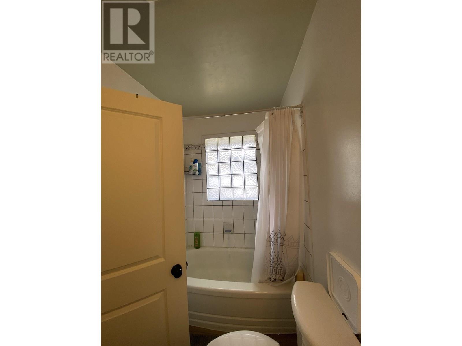 3710 EBY Street, Terrace