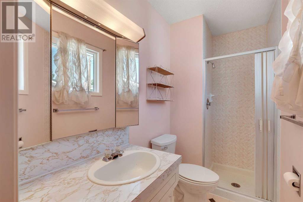 Single Family House Bungalow for Sale in  Valiant Drive NW Varsity Calgary 