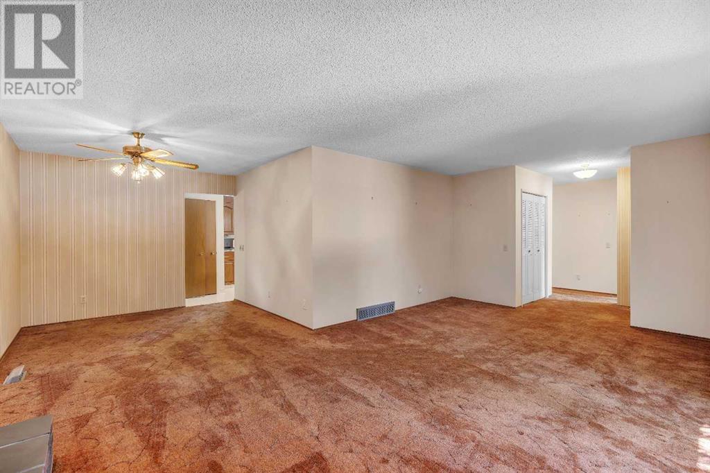 Single Family House Bungalow for Sale in  Valiant Drive NW Varsity Calgary 