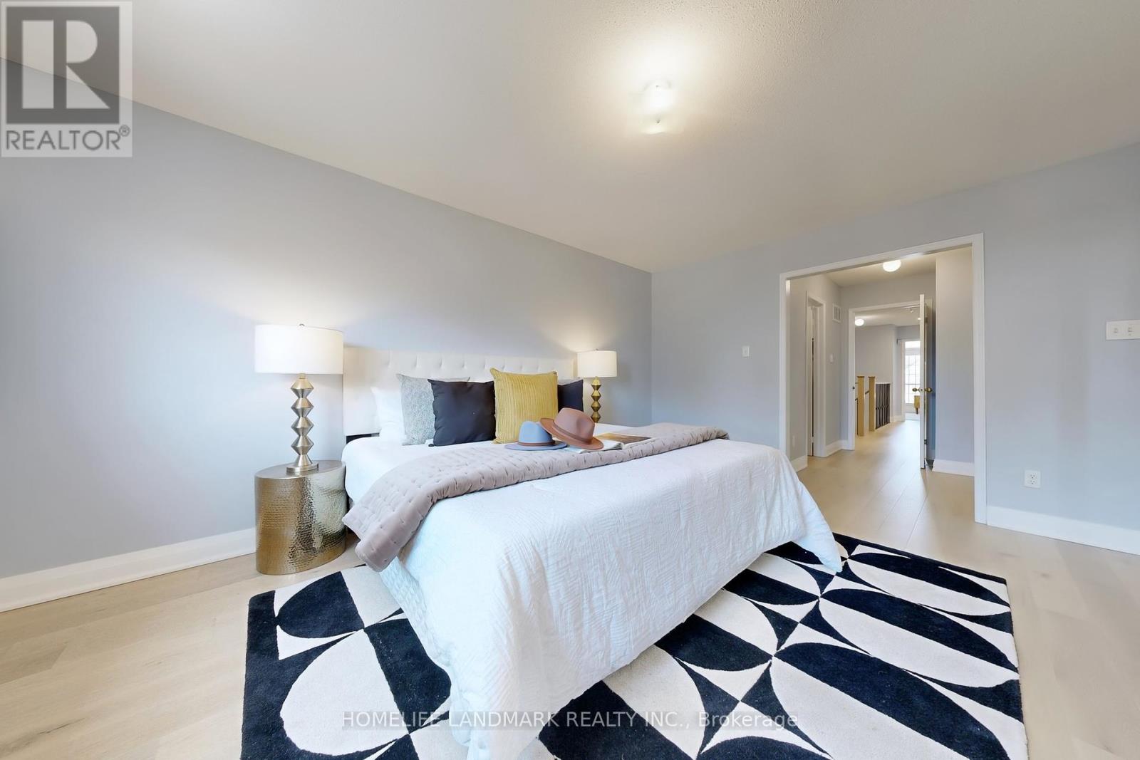 Single Family House for Sale in  BIG HILL CRESCENT Vaughan (Patterson) 
