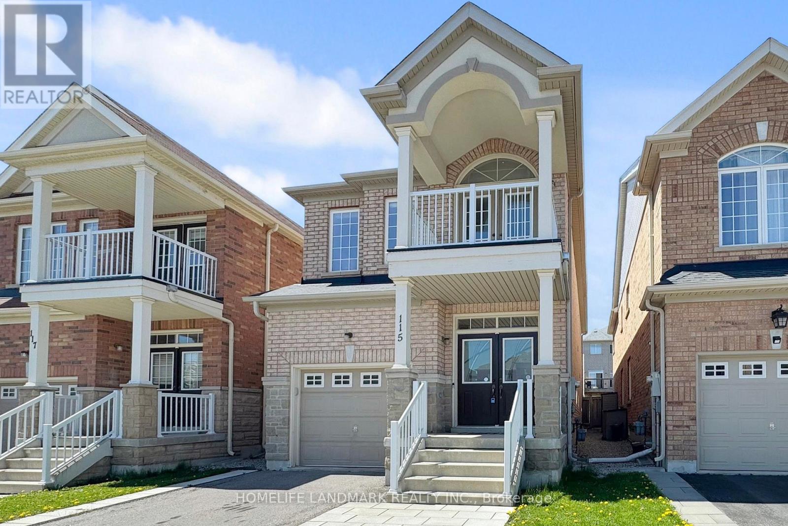 Single Family House for Sale in  BIG HILL CRESCENT Vaughan (Patterson) 