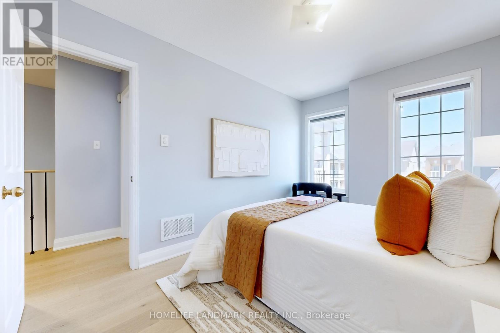 Single Family House for Sale in  BIG HILL CRESCENT Vaughan (Patterson) 