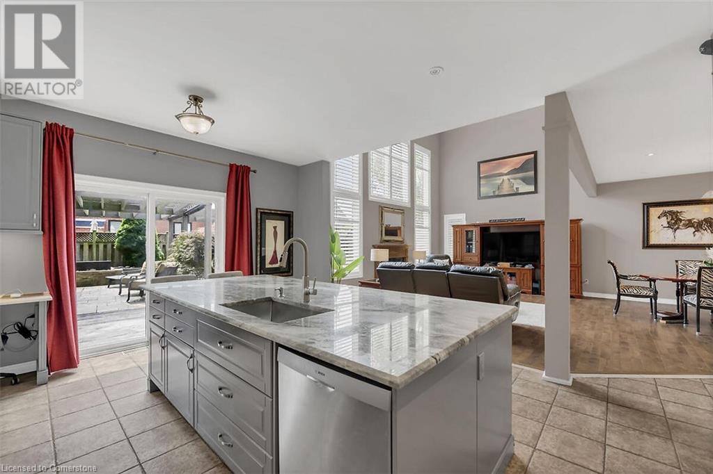 Photo 16 of 4 Moonstone Court, Hamilton ON