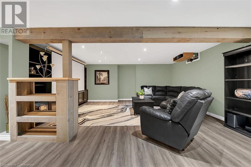 Photo 36 of 4 Moonstone Court, Hamilton ON