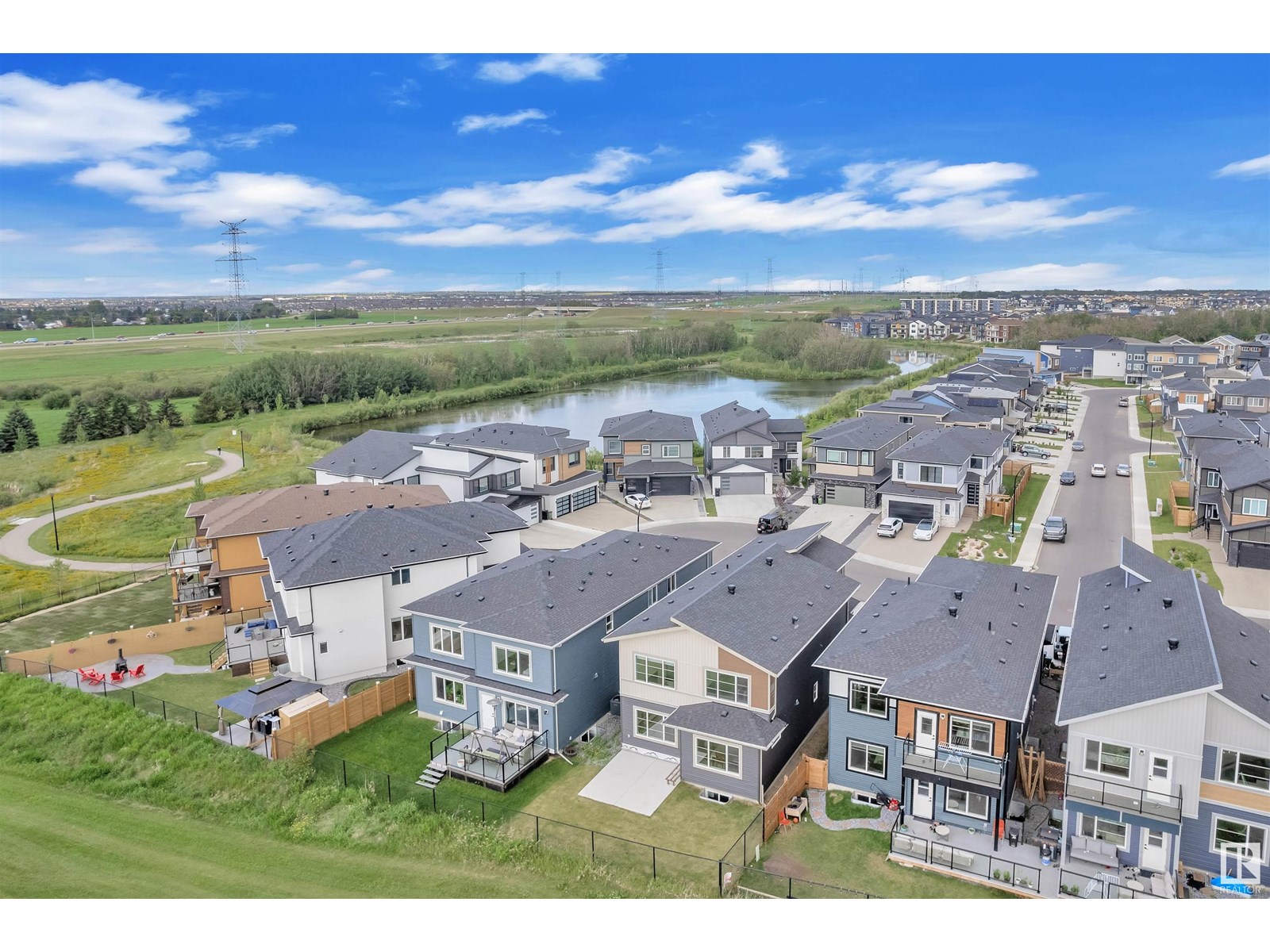 Photo 15 of 220 42 St Sw, Edmonton AB