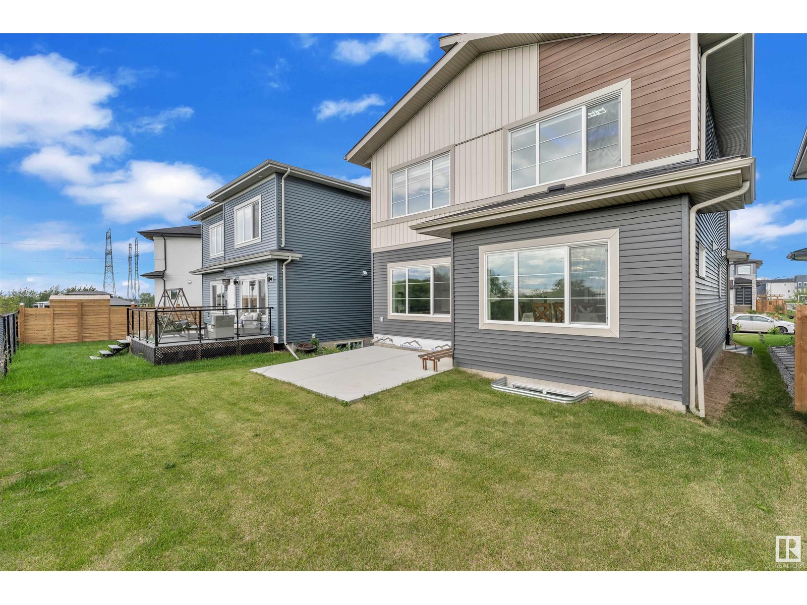 Photo 42 of 220 42 St Sw, Edmonton AB
