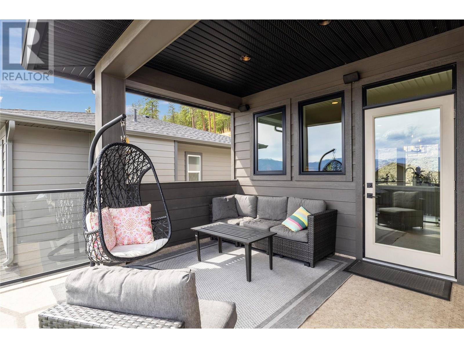  2558 Crown Crest Drive, West Kelowna