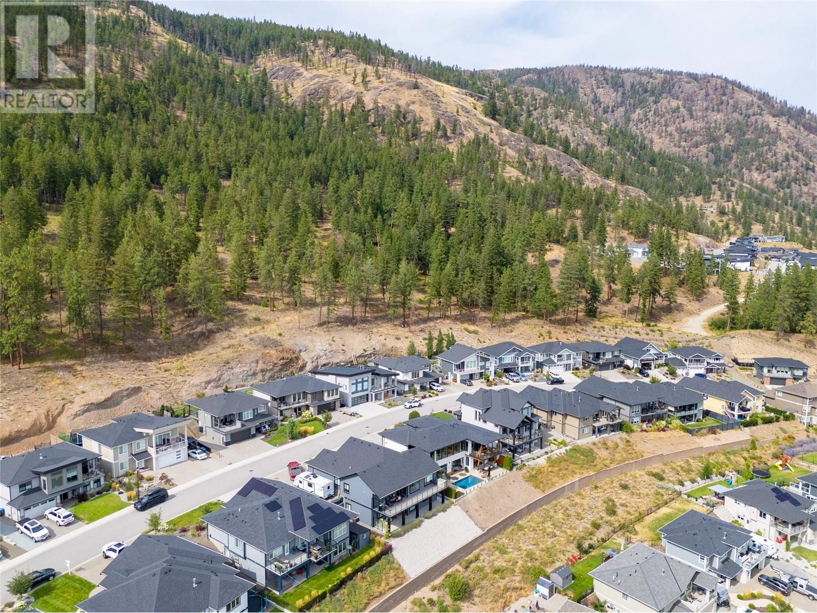  2558 Crown Crest Drive, West Kelowna