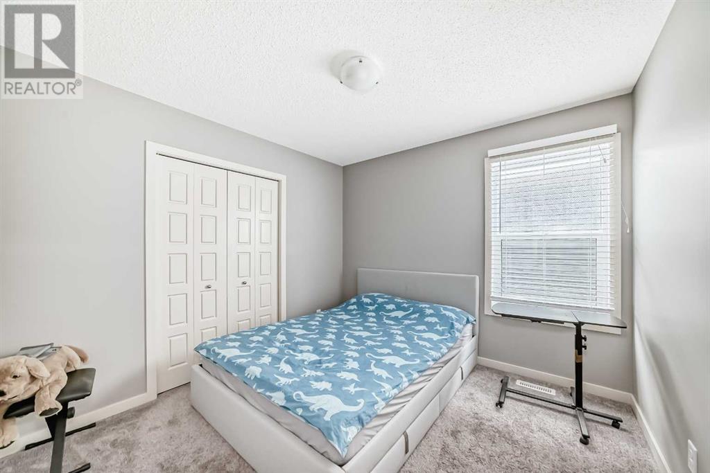 Single Family House for Sale in  Howse Manor NE Livingston Calgary 