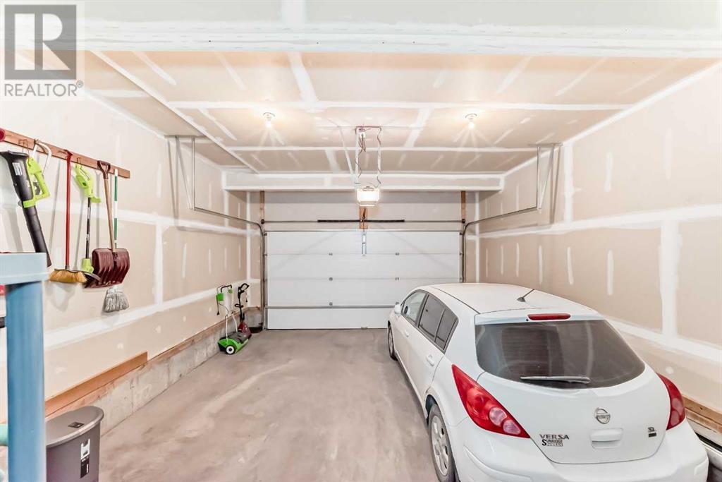 Single Family House for Sale in  Howse Manor NE Livingston Calgary 