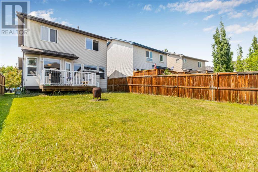 Single Family House for Sale in  New Brighton Drive SE New Brighton Calgary 