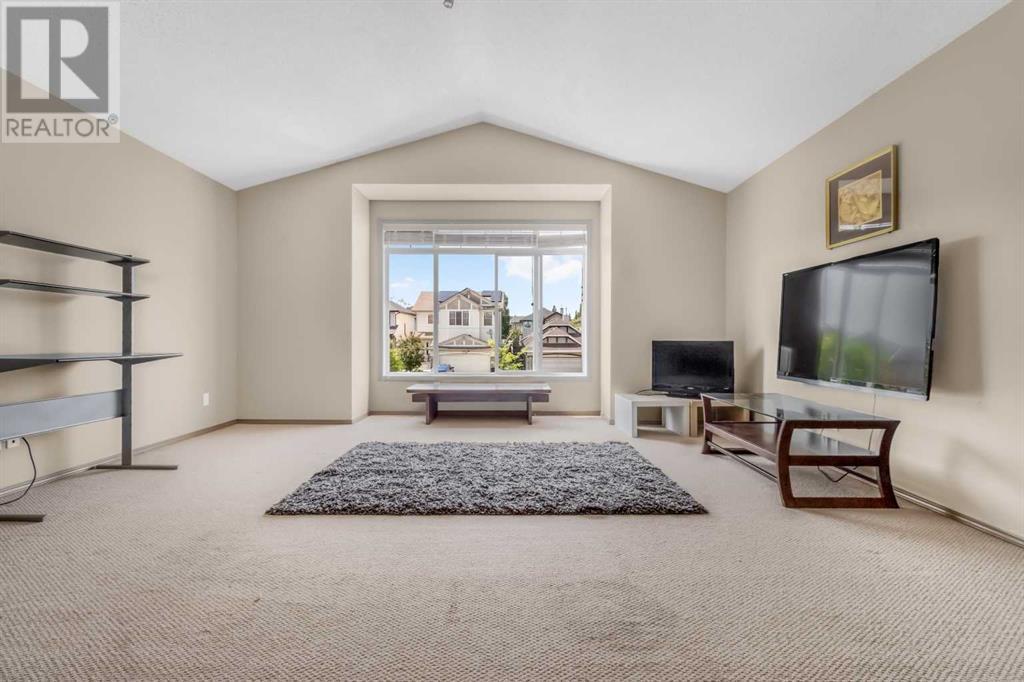 Single Family House for Sale in  New Brighton Drive SE New Brighton Calgary 