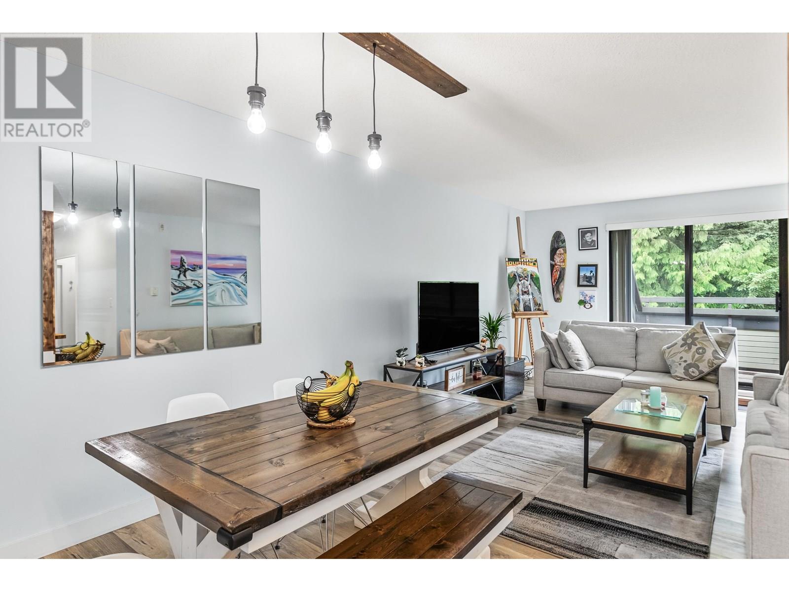 Photo 11 of 406 1200 Pacific Street, Coquitlam BC