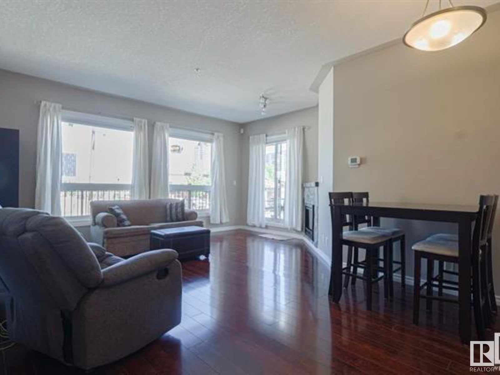 Photo 7 of 202 10707 102 Av Nw, Edmonton AB