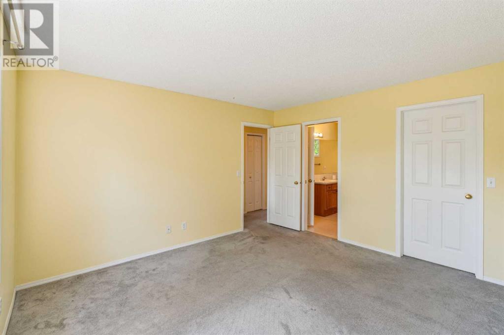 Single Family House for Sale in  Harvest Gold Place NE Harvest Hills Calgary 