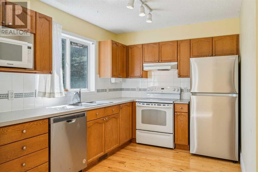 Single Family House for Sale in  Harvest Gold Place NE Harvest Hills Calgary 